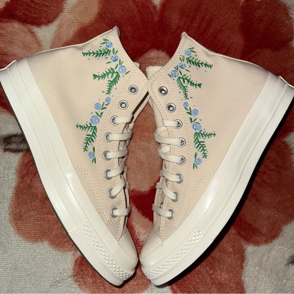Converse Chuck 70 High Embroidered Floral Custom Egret Green Beige size 10 NEW - Picture 1 of 4
